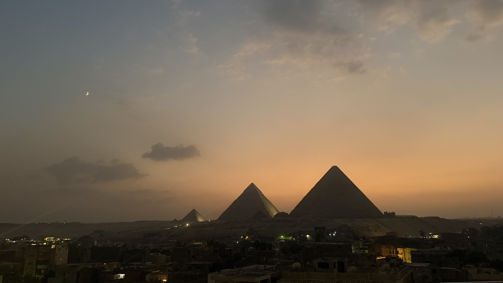 エジプト ピラミッド